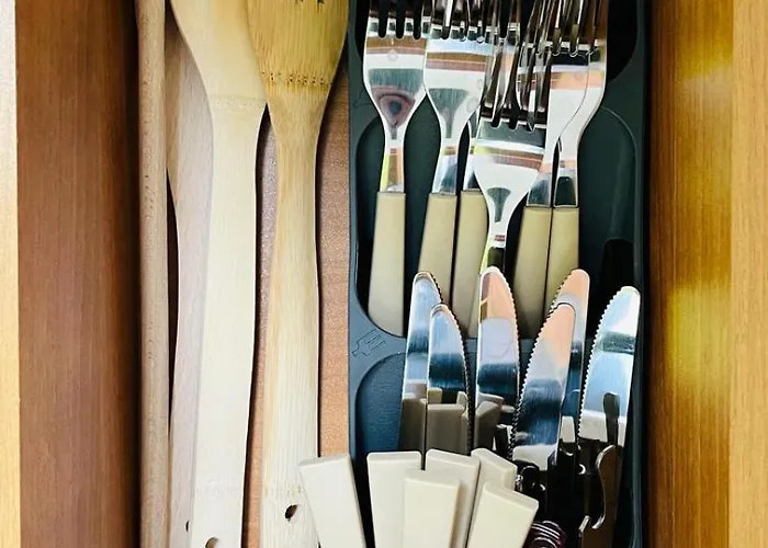 Kasandra 'д' 5 Sunny 阳光海滩