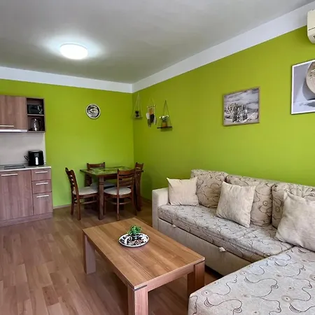 Kasandra 'д' 5 Sunny Apartament *