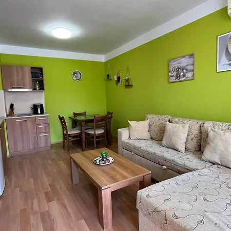 Apartament Kasandra 'д' 5 Sunny *