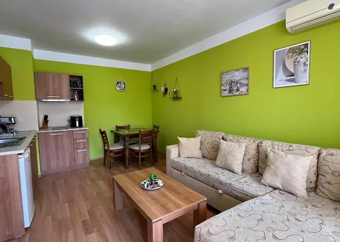 Kasandra 'д' 5 Sunny Apartment *